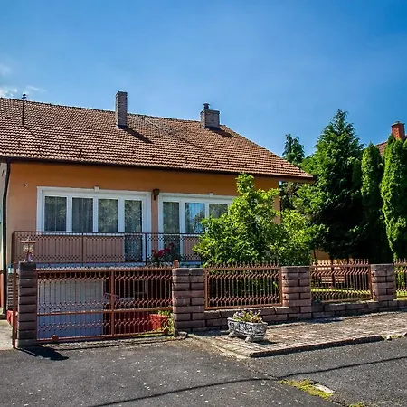 Tatil Evi Familia Nyaralo 125 *